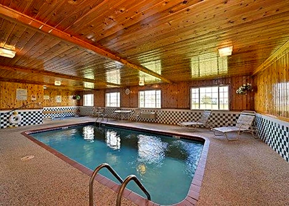 Quality Inn & Suites Grinnell near University