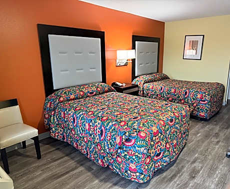 Double Room with Two Double Beds - Smoking