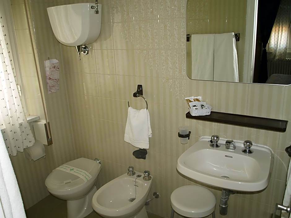 Hotel Paradiso