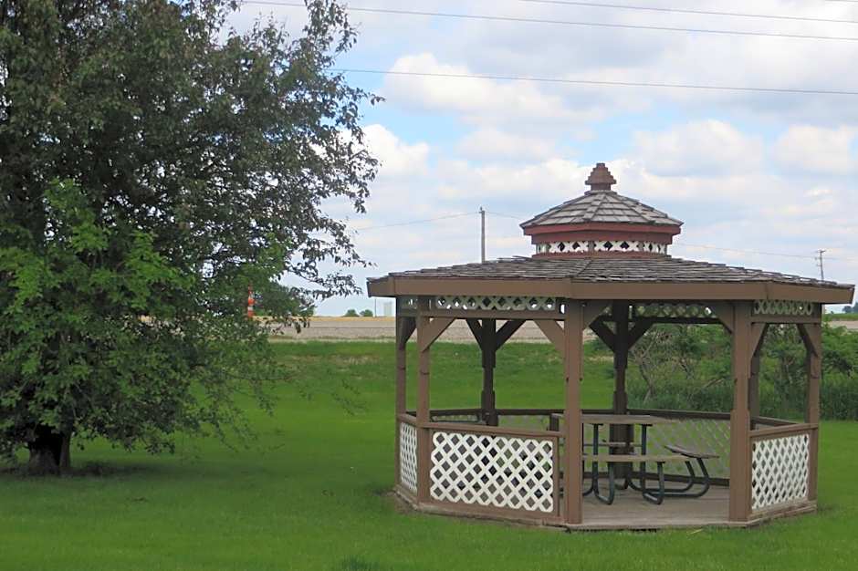 Western Inn & Suite Grinnell IA