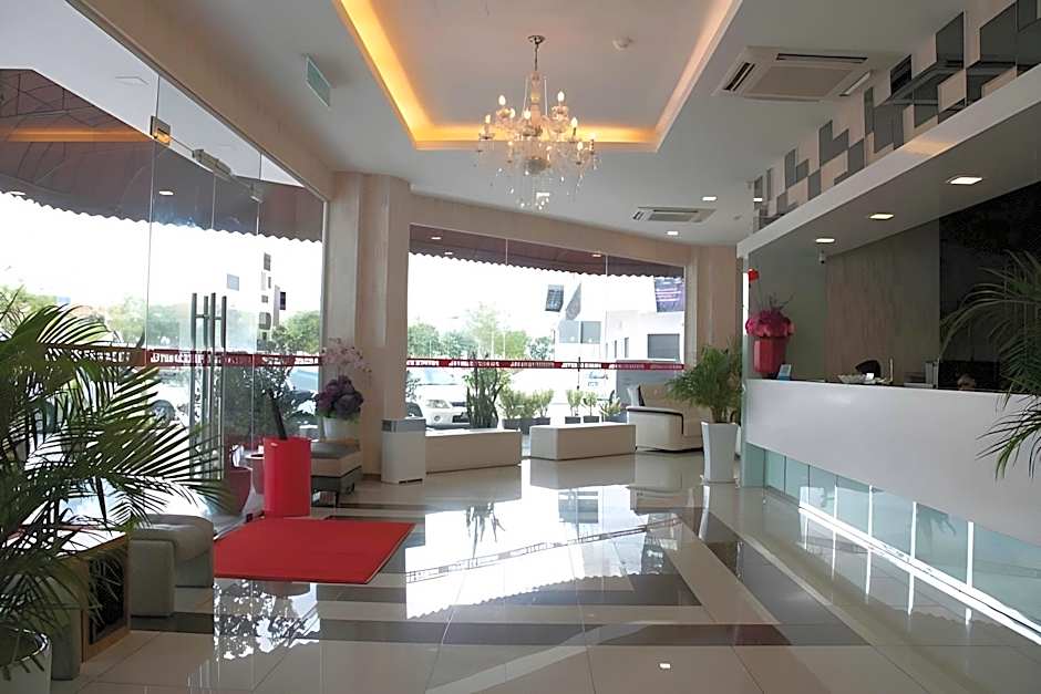 Prince 33 Hotel