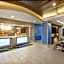 Holiday Inn Express Hotel & Suites Columbus By IHG