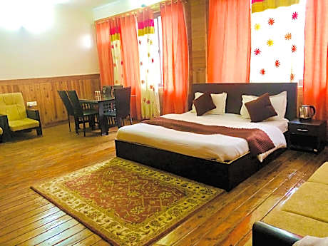 Bhimtal Bliss Hotel