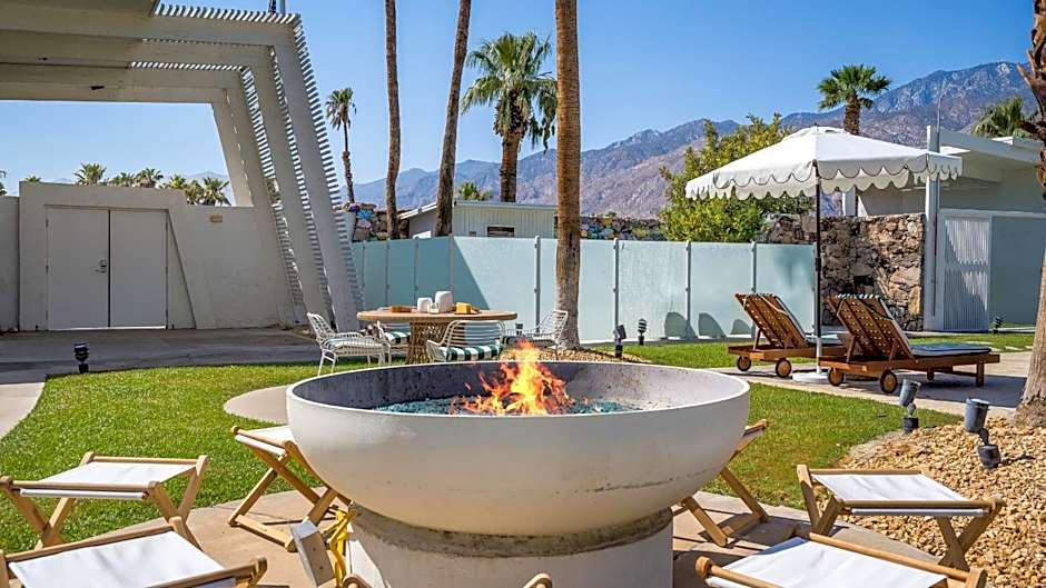 The Monkey Tree Hotel Buyout by AvantStay Entire Hotel Buyout Funky Rooms w Modern Amenities