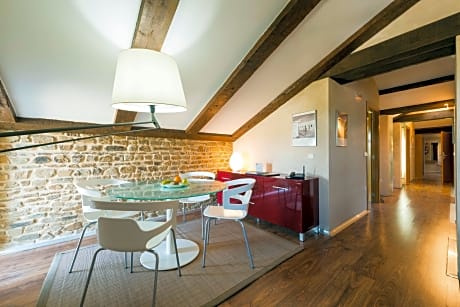 FAMILIAR APARTAMENTO