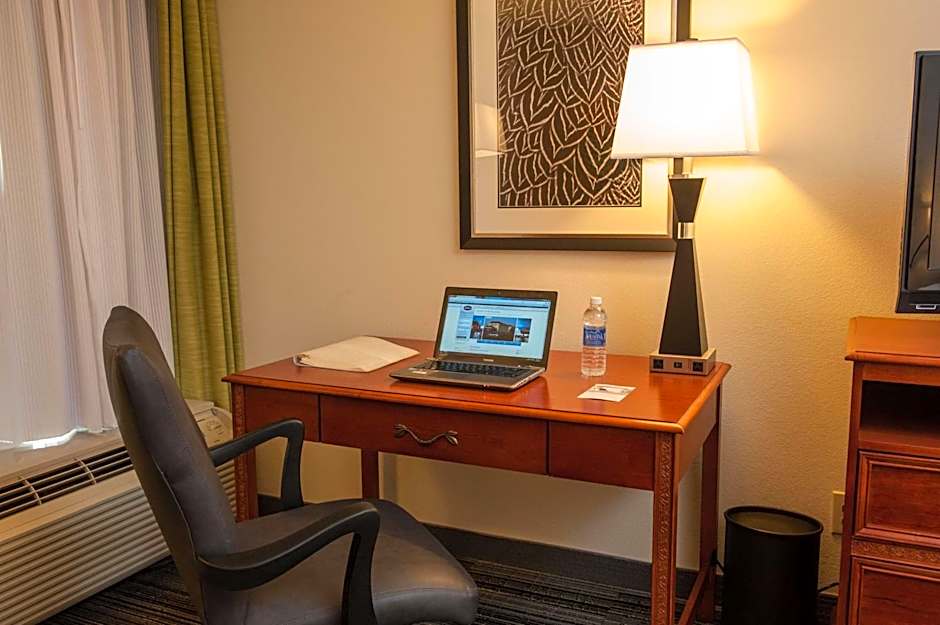 Hampton Inn By Hilton Bowling Green