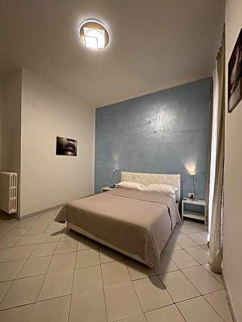Standard Double Room with Window