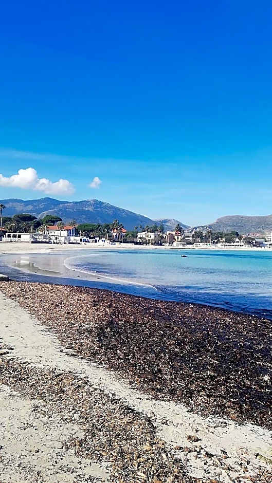 215 addaura luxury room