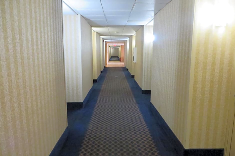 Days Inn by Wyndham Columbus Airport
