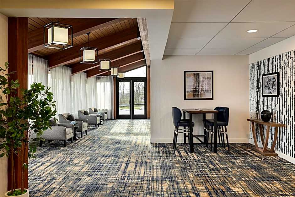 DoubleTree By Hilton Pittsburgh-Green Tree