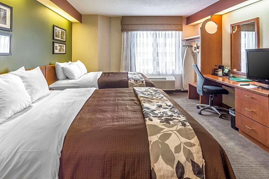 Sleep Inn & Suites Bay View Acme - Traverse City