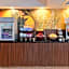 Fairfield Inn & Suites by Marriott Lexington Georgetown/College Inn
