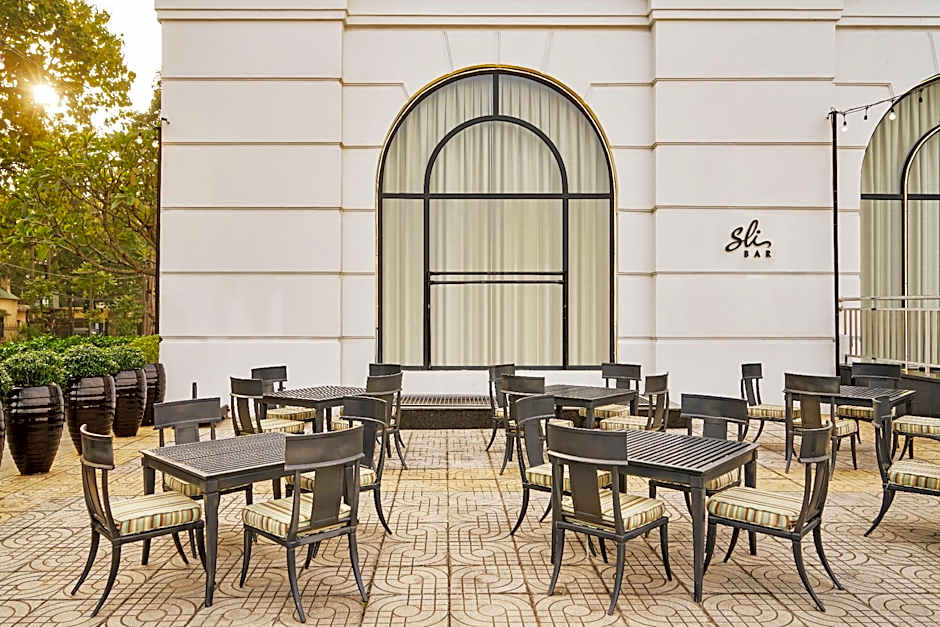 Four Points by Sheraton Lang Son