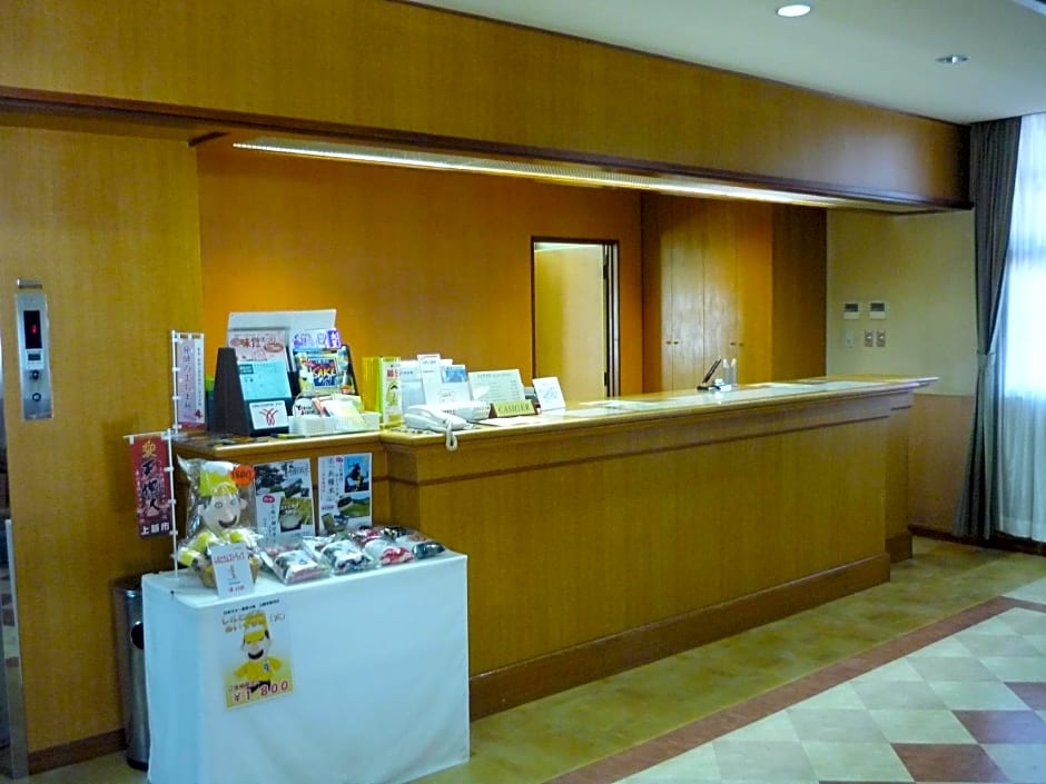 Takada Terminal Hotel
