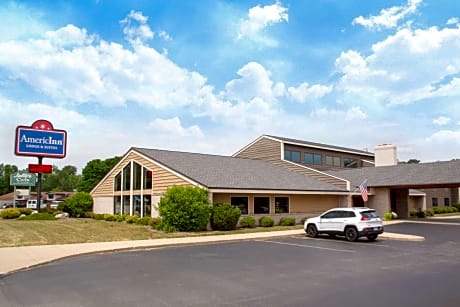 AmericInn by Wyndham Green Bay West