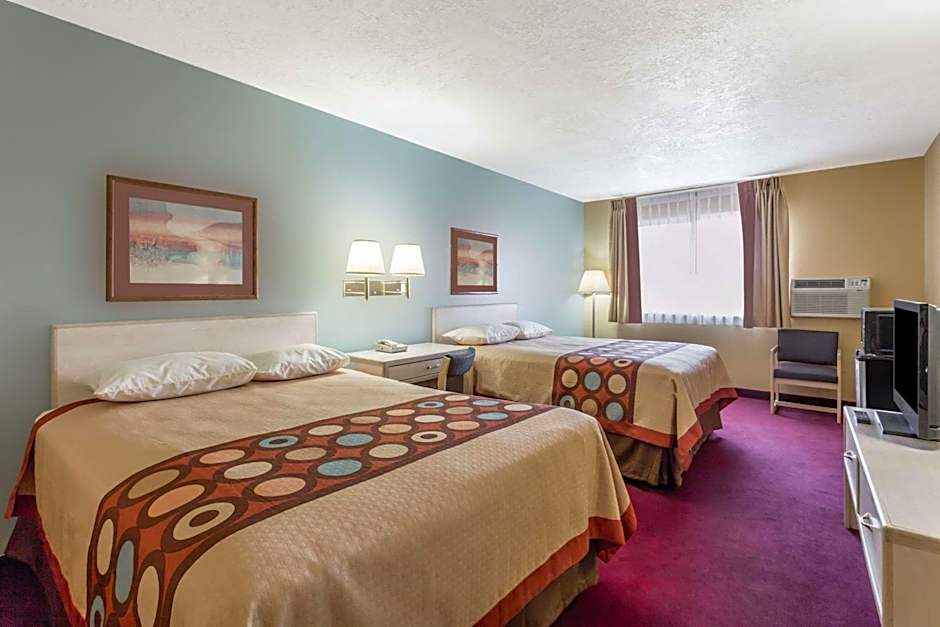 Super 8 by Wyndham Nephi