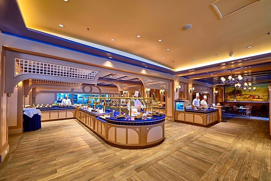 Disney Newport Bay Club