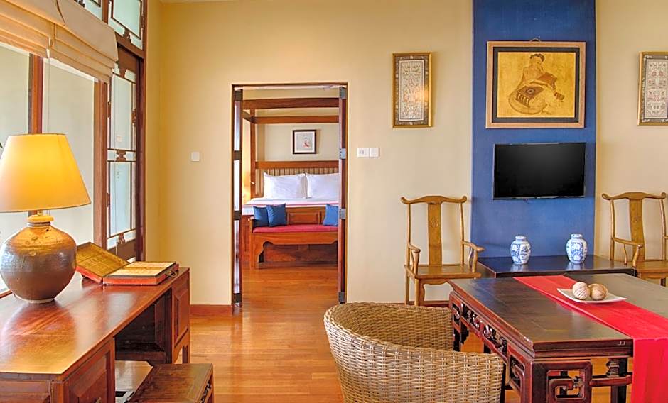 Photo 1 of 21 of Suite