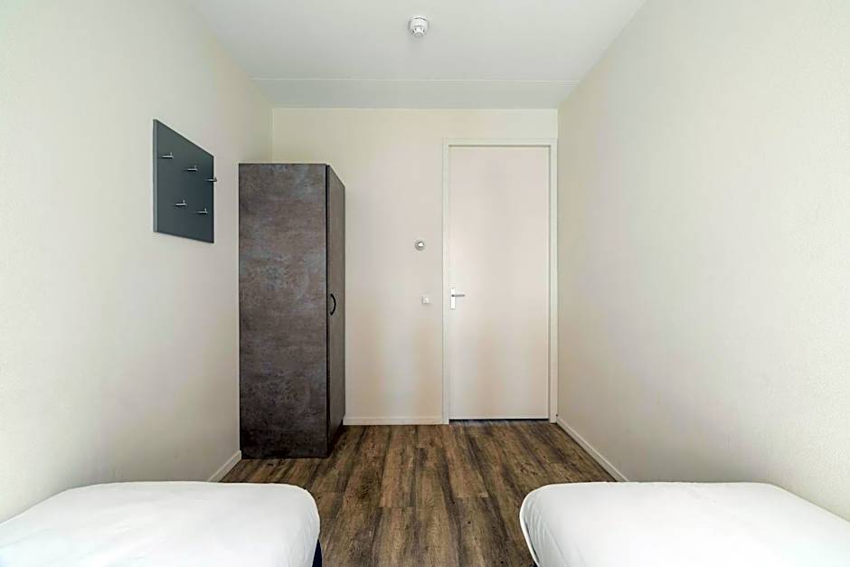 YAYS Amsterdam Prince Island by Numa