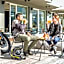 HOODY ACTIVE & HAPPINESS HOTEL