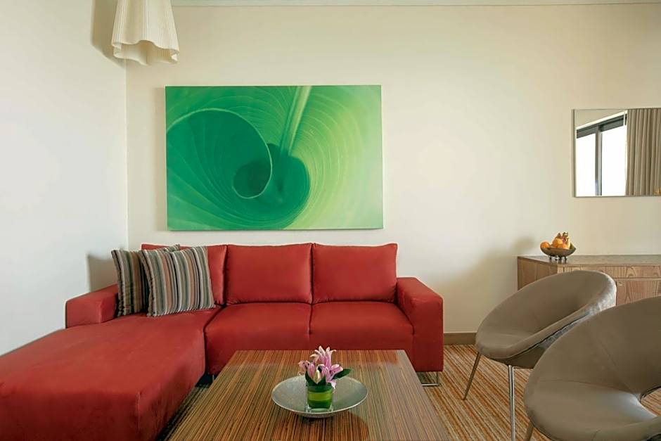 Traders Hotel, Abu Dhabi