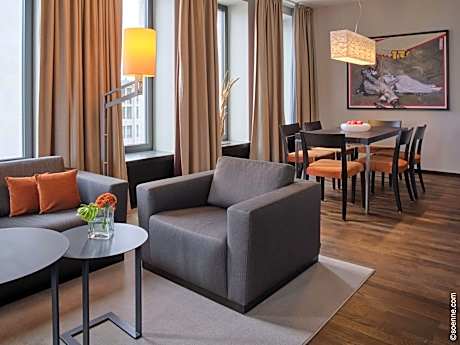 Comfort Suite with King size bed for Single Use