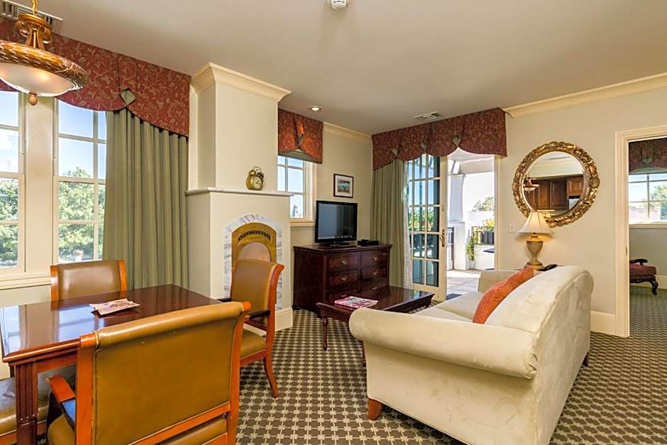 Diamond Hotel