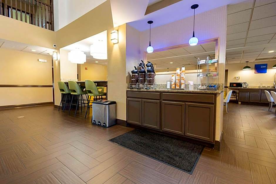 Comfort Suites Springfield