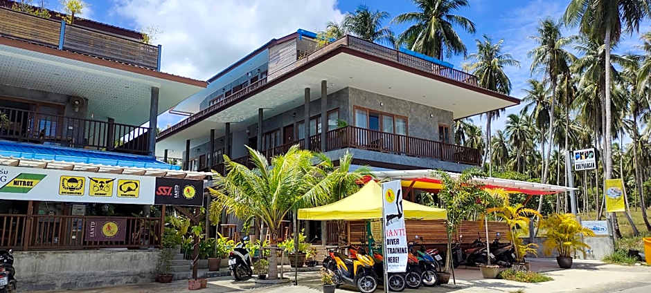 Le Grand Bleu Hotel