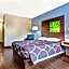 Super 8 by Wyndham Louisville Airport