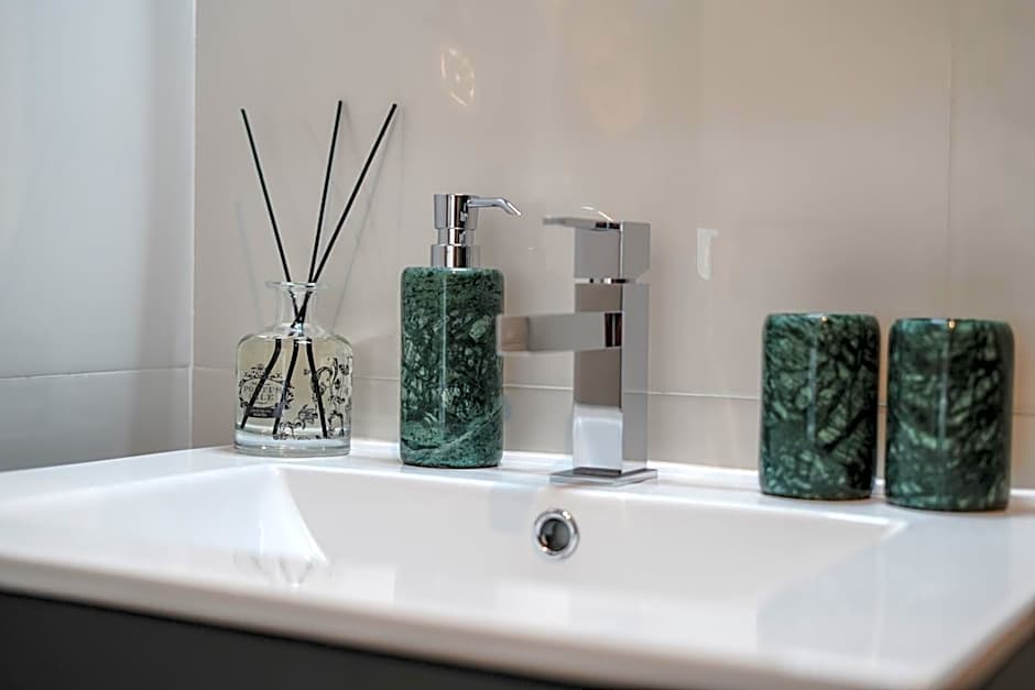 Lx Design Apartment near Congress Center