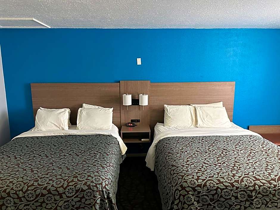 Baymont by Wyndham Manistee