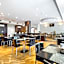 Aston Hotel