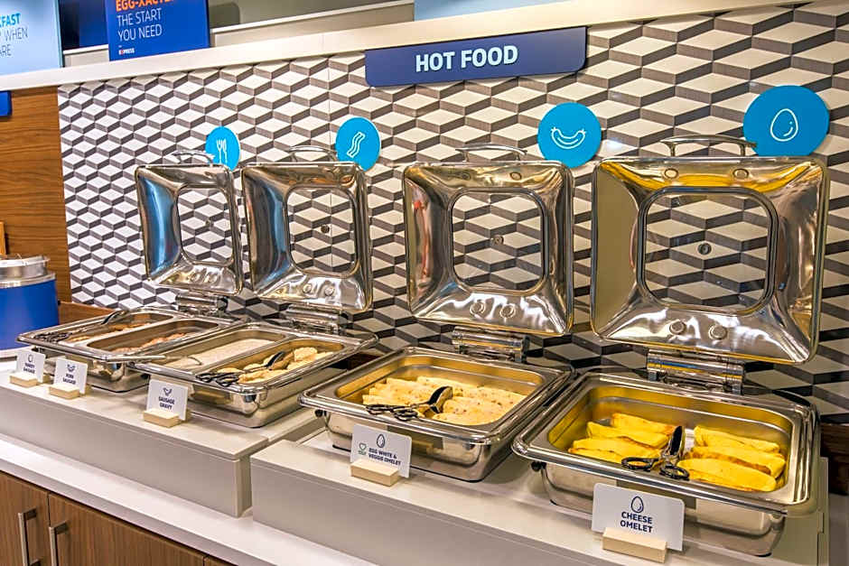 Holiday Inn Express & Suites Greenville S - Piedmont By IHG