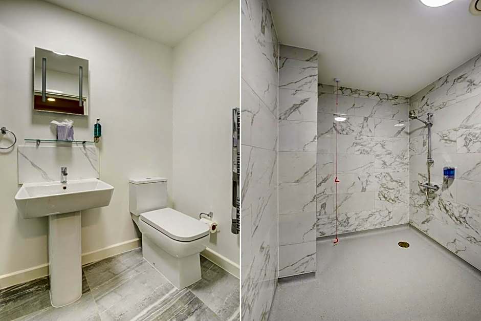 OYO Plymouth Central