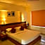 Hi 5 Hotel & Experience
