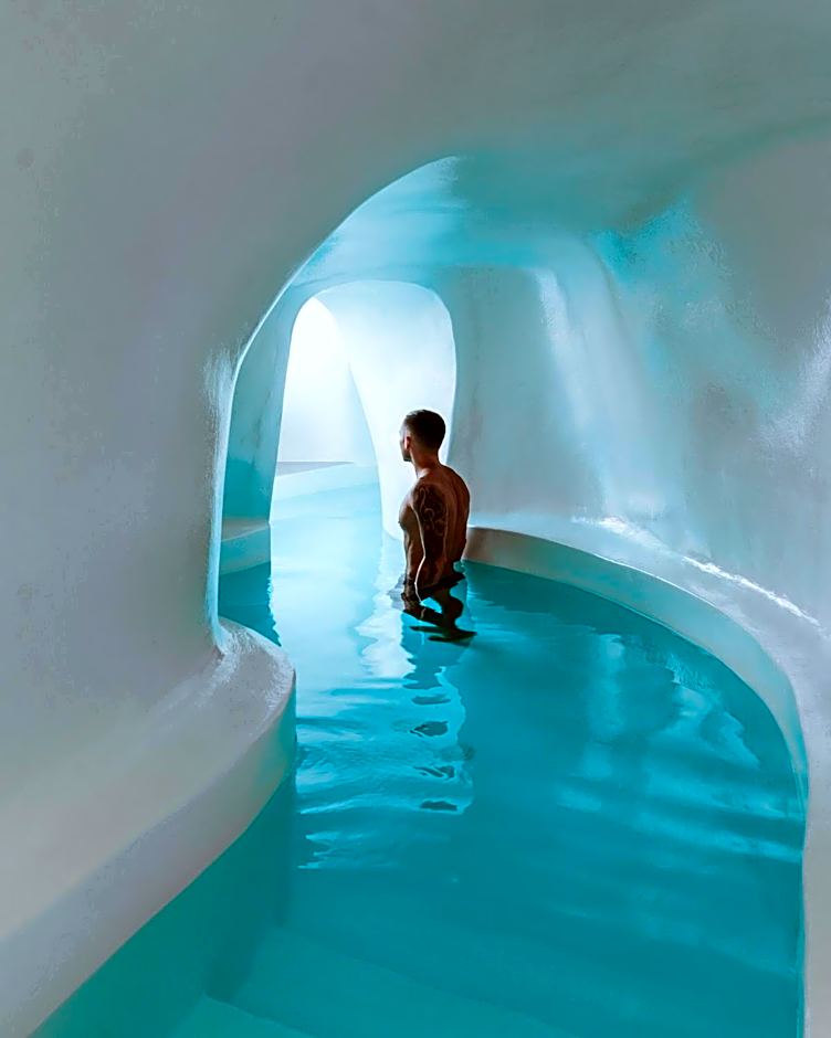 Aspaki by Art Maisons