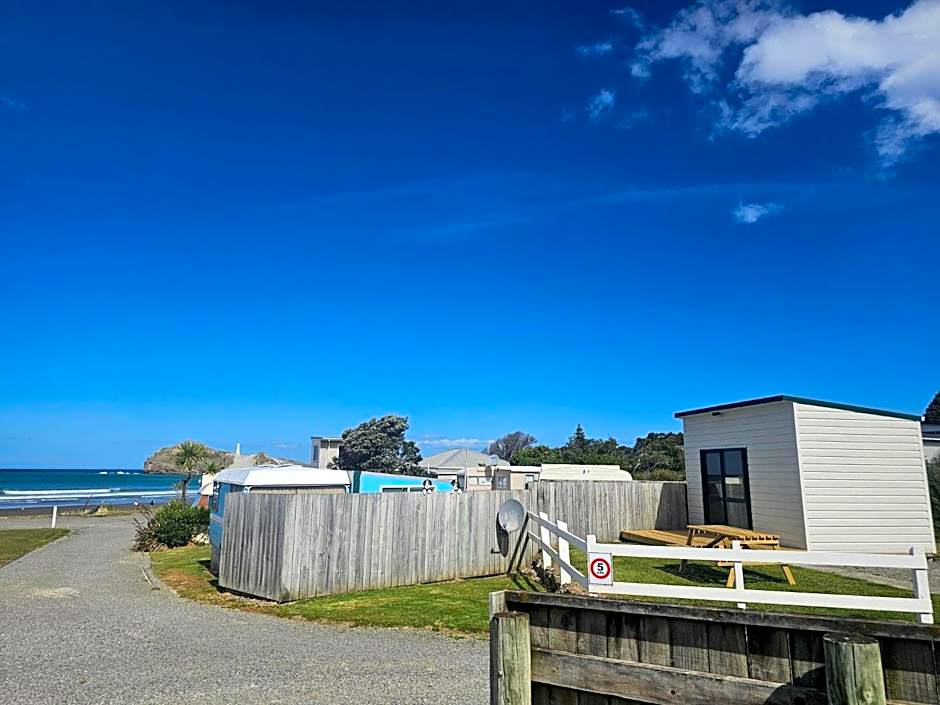Castlepoint Holiday Park & Motels