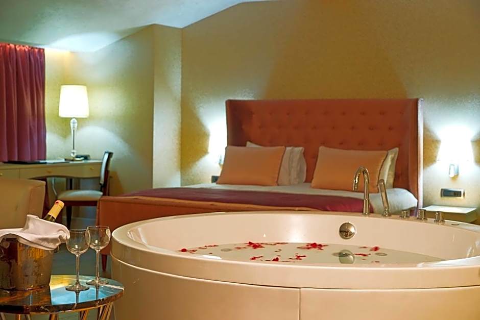 Taba Luxury Suites and Hotel