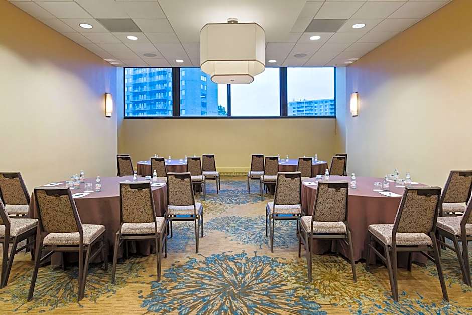 The Westin Crystal City