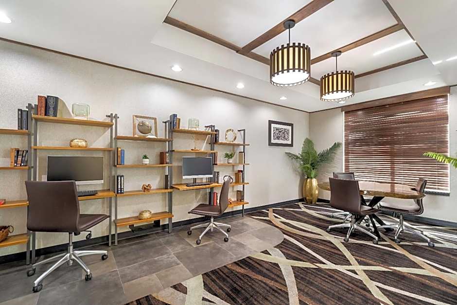 Wingate by Wyndham Round Rock Hotel & Conference Center