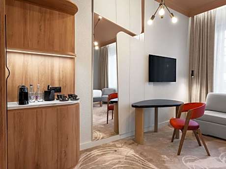 Deluxe Double Room with Sofa