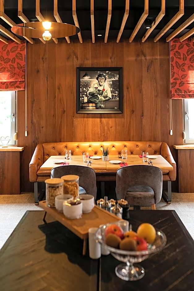 Hôtel Restaurant La Couronne by K