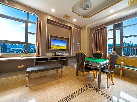 Meiling Hotel (Guangzhou Zhujiang New Town Wuyangyu Subway Station)