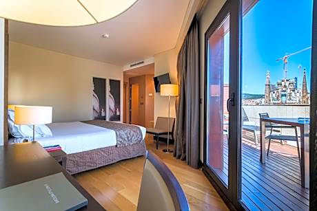 Superior Double Room with Terrace and View