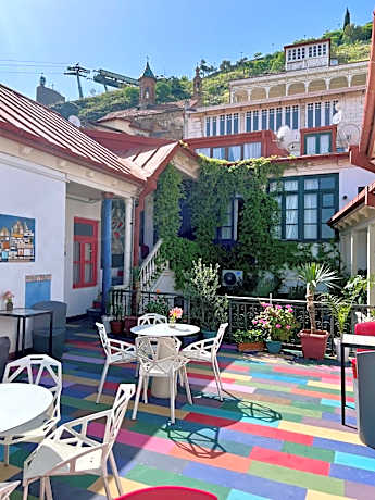 Check Point Hotel