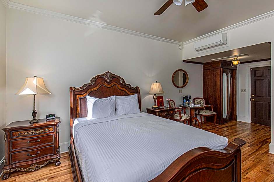 General Palmer Hotel