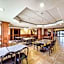 Shary Inn and Suites