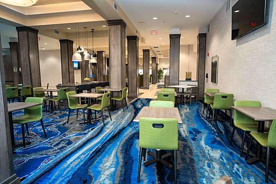 Fairfield Inn & Suites by Marriott Kearney