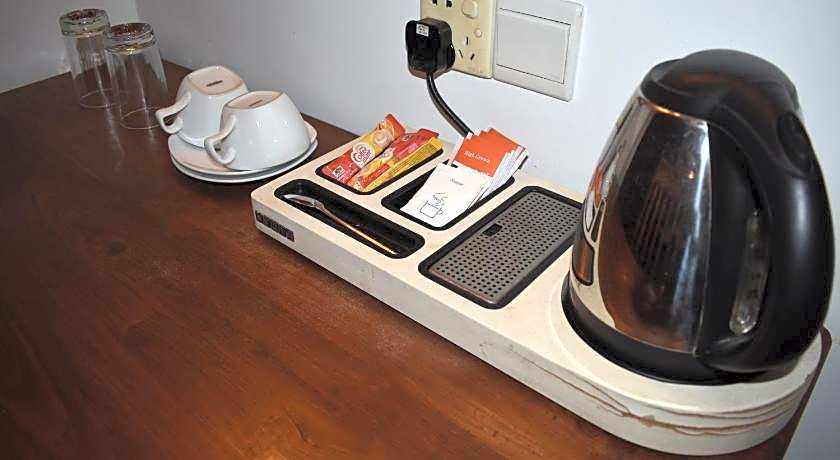 Port View City Hotel